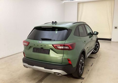 Ford Kuga, 2025