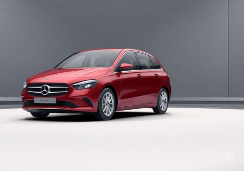 Mercedes-Benz B 180, 2022