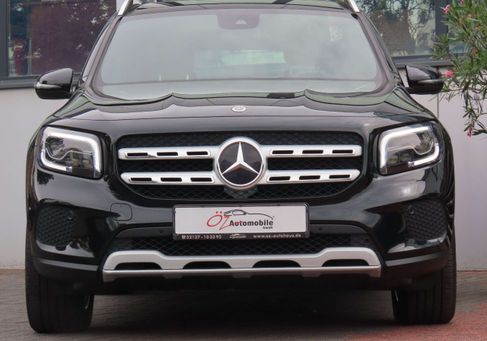 Mercedes-Benz GLB 200, 2022