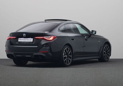 BMW i4, 2022