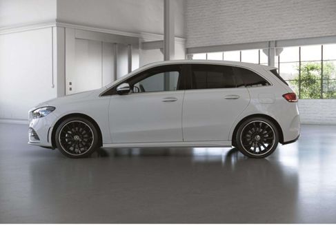 Mercedes-Benz B 200, 2020