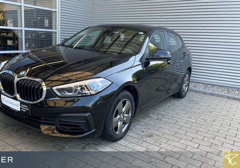 BMW 116, 2021