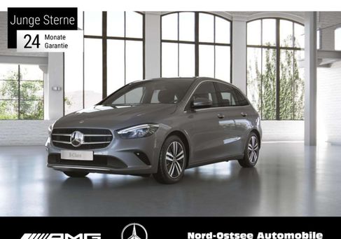Mercedes-Benz B 250, 2022