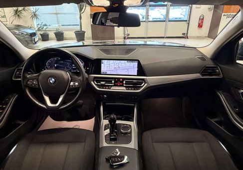 BMW 320, 2021