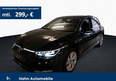 Volkswagen Golf, 2024