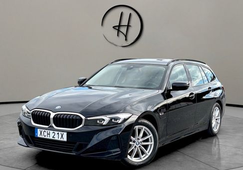 BMW 330, 2023