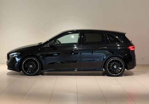Mercedes-Benz B 200, 2022 2