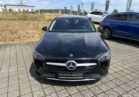 Mercedes-Benz CLA 200, 2023