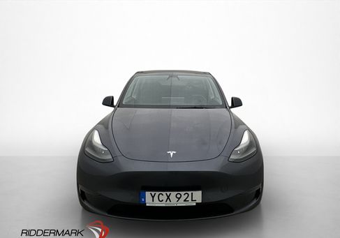 Tesla Model Y, 2021 3