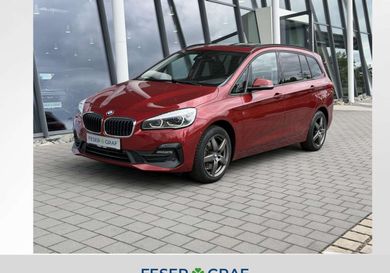 BMW 218, 2018