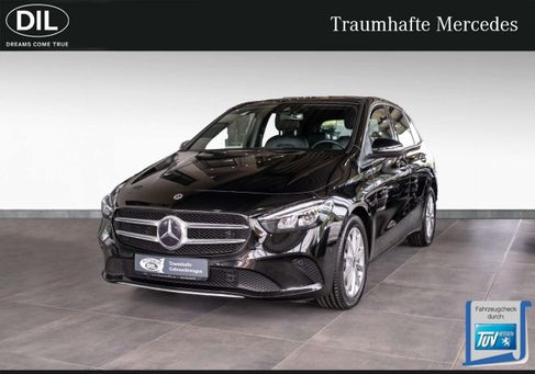 Mercedes-Benz B 200, 2022
