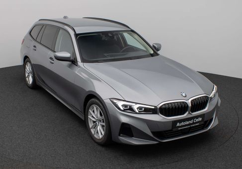 BMW 320, 2022
