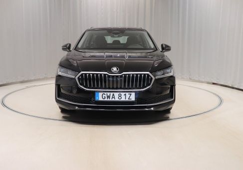 Skoda Superb, 2025