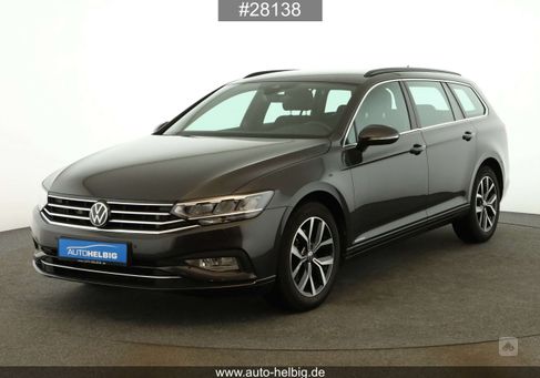 Volkswagen Passat Variant, 2022