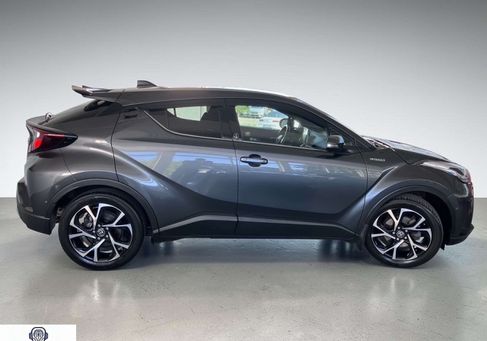 Toyota C-HR, 2022 3