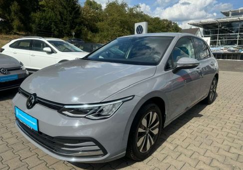 Volkswagen Golf, 2024 3