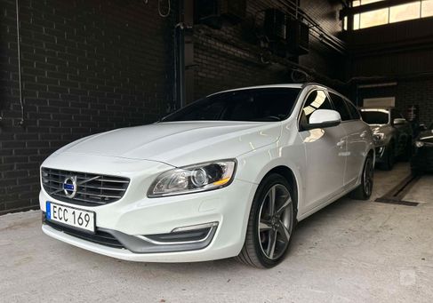 Volvo V60, 2014