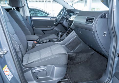 Volkswagen Touran, 2025 3