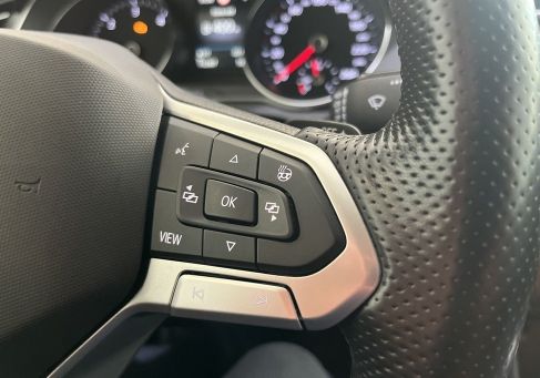 Volkswagen Passat, 2023