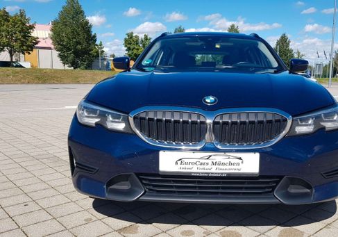 BMW 320, 2022