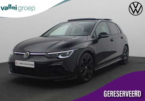 Volkswagen Golf, 2024