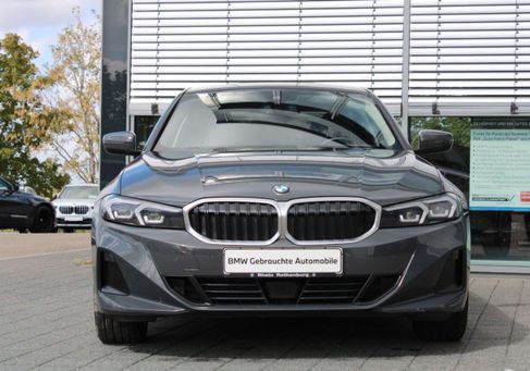BMW 318, 2023 2