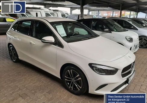 Mercedes-Benz B 180, 2024