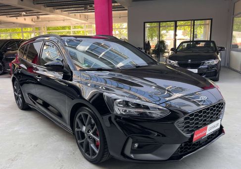 Ford Focus, 2022