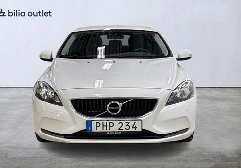 Volvo V40, 2017