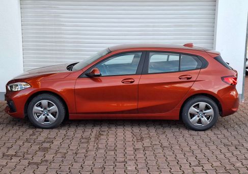 BMW 116, 2024