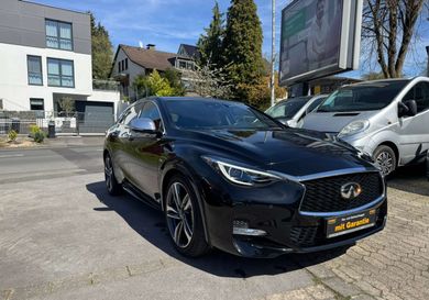 Infiniti Q30, 2017