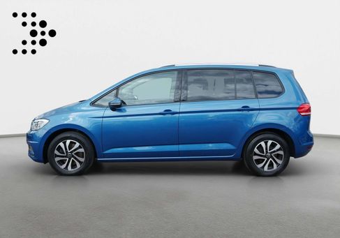 Volkswagen Touran, 2021 3