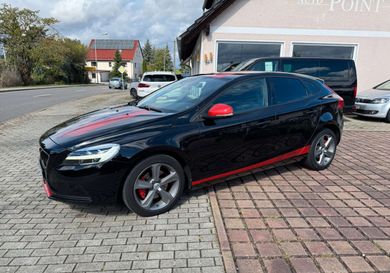 Volvo V40, 2019