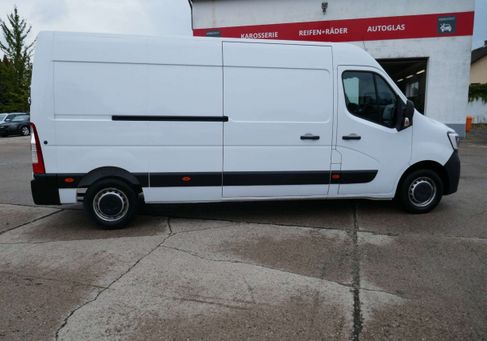 Renault Master, 2022