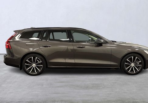 Volvo V60, 2025 3