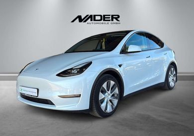 Tesla Model Y, 2023