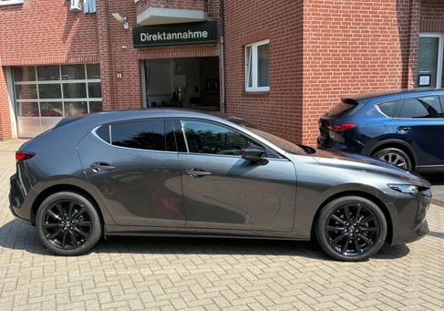 Mazda 3, 2026