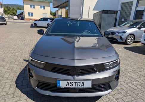 Opel Astra, 2024