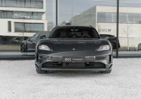 Porsche Taycan, 2024