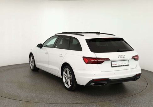 Audi A4, 2021