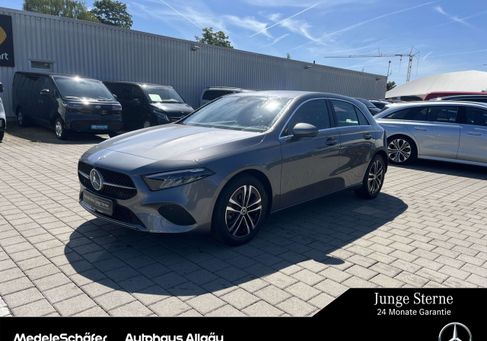 Mercedes-Benz A 180, 2024