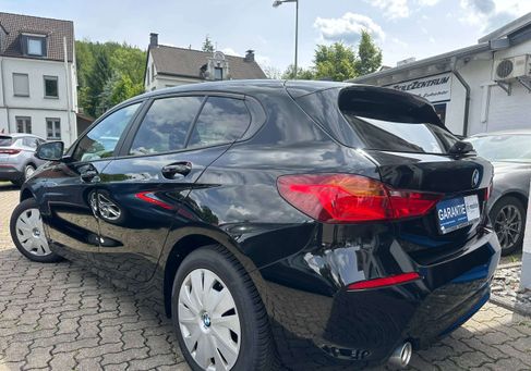 BMW 116, 2022