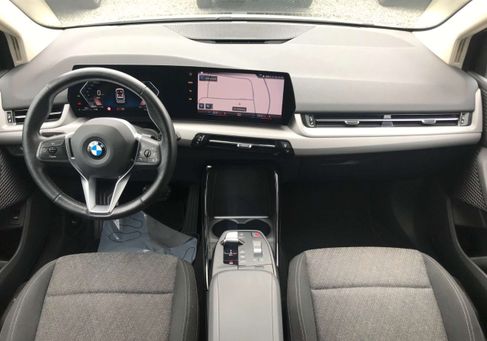 BMW 218, 2023 3