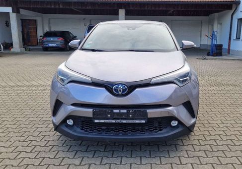 Toyota C-HR, 2019