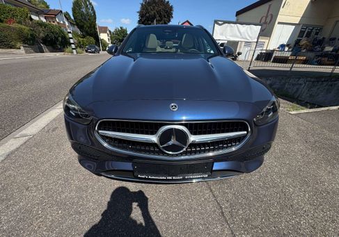 Mercedes-Benz C 220, 2023