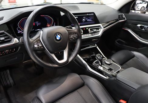 BMW 320, 2019