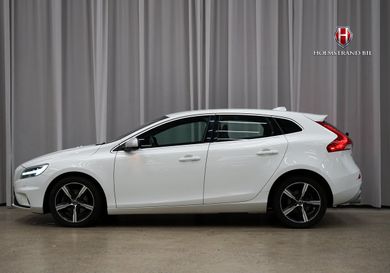 Volvo V40, 2019