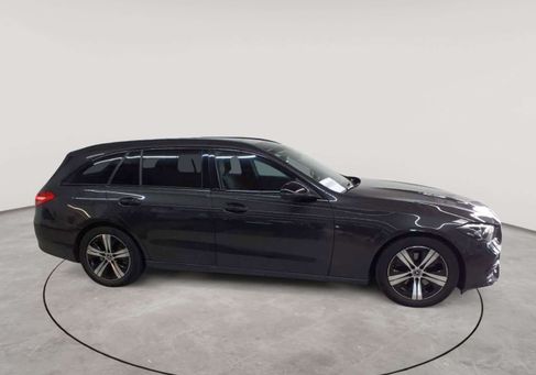 Mercedes-Benz C 220, 2023