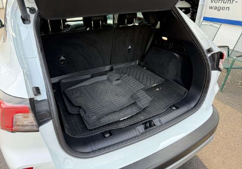 Ford Kuga, 2021