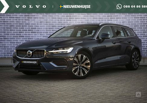 Volvo V60, 2022